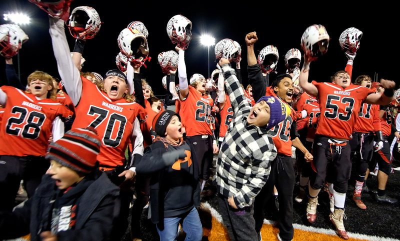 Canton beats Steel-High and wins first-ever state playoff game